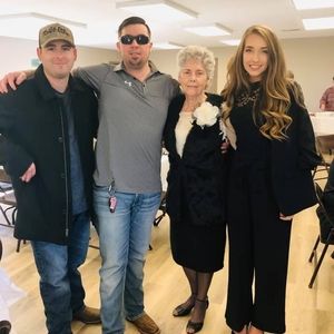 Meet your Posher, Lance